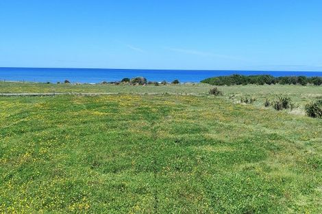 Photo of property in 188e Arawhata Road, Opunake, 4681