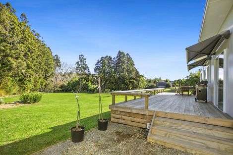 Photo of property in 76 Riddell Road, Kerikeri, 0230