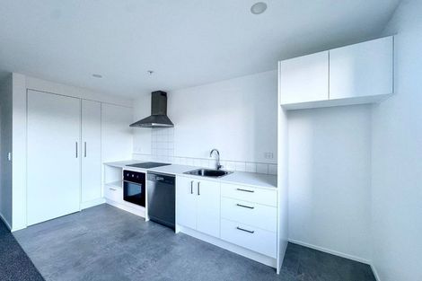 Photo of property in 102/5 Rauemi Way, Te Atatu South, Auckland, 0610