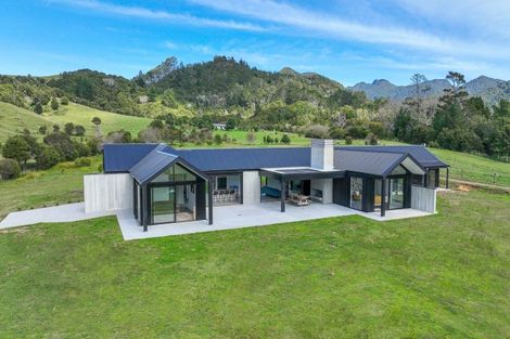 Photo of property in 387 Wentworth Valley Road, Whangamata, 3691