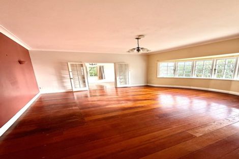 Photo of property in 97 Karori Road, Karori, Wellington, 6012