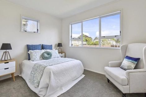 Photo of property in 18 Marybeth Place, Rosehill, Papakura, 2113