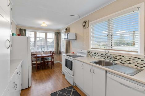 Photo of property in 3 Wakefield Street, Awapuni, Palmerston North, 4412