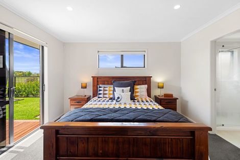 Photo of property in 32 Drabble Crescent, Papamoa Beach, Papamoa, 3118