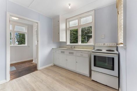 Photo of property in 9 Fagan Street, Bulls, 4818