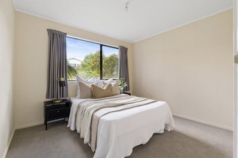 Photo of property in 51 Gilbass Avenue, Hamilton Lake, Hamilton, 3204