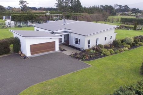 Photo of property in 231 Belvedere Road, Carterton, 5713