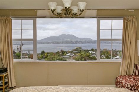 Photo of property in 34 Mapara Road, Acacia Bay, Taupo, 3385