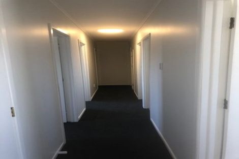 Photo of property in 1/452 Swanson Road, Ranui, Auckland, 0612