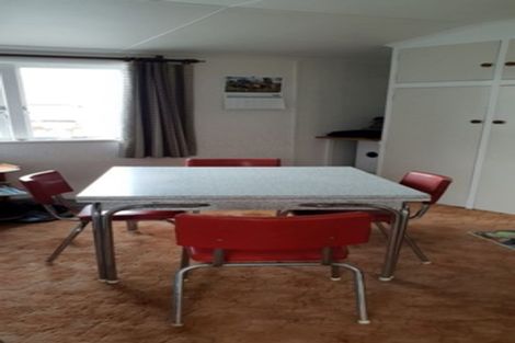 Photo of property in 1 Jull Crescent, Waipukurau, 4200