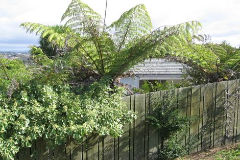 Photo of property in 1000 East Coast Road, Northcross, Auckland, 0630
