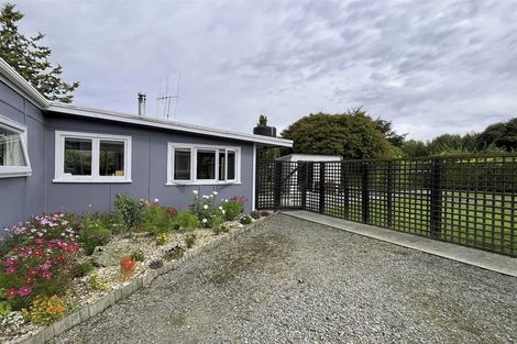 Photo of property in 53 Main North Road, Geraldine, 7930