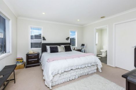 Photo of property in 99 Te Puia Drive, Aotea, Porirua, 5024