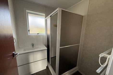 Photo of property in 4/48 Mcleod Road, Henderson, Auckland, 0612