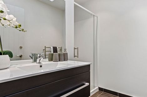 Photo of property in 6 Date Crescent, Aidanfield, Christchurch, 8025