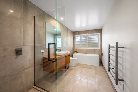 Photo of property in 19 Obelisk Street, Wanaka, 9305