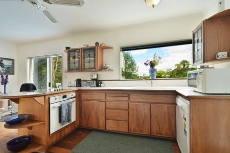 Photo of property in 1664 Kahuranaki Road, Kahuranaki, Havelock North, 4295