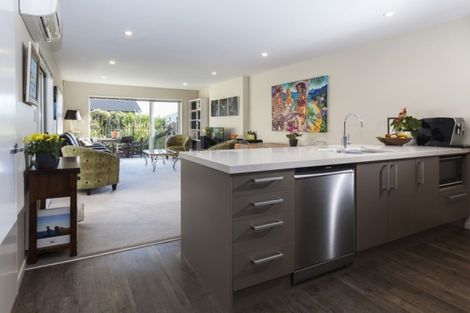 Photo of property in 4 Seager Lane, Hillmorton, Christchurch, 8024