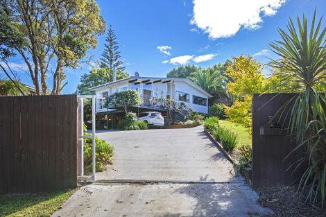 Photo of property in 173 Gossamer Drive, Pakuranga Heights, Auckland, 2010