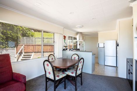 Photo of property in 19 Port View Crescent, Moturoa, New Plymouth, 4310