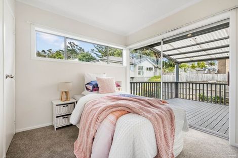 Photo of property in 38 Schnapper Rock Road, Schnapper Rock, Auckland, 0632