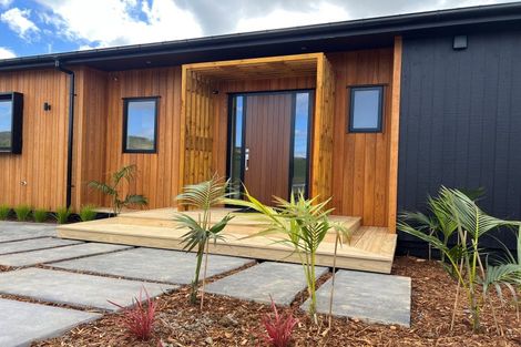 Photo of property in 79 Omahina Street, Raglan, 3225