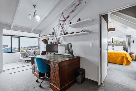 Photo of property in 83 Harvey Street, Waipahihi, Taupo, 3330