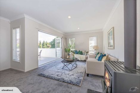 Photo of property in 69 Buscomb Avenue, Henderson, Auckland, 0610