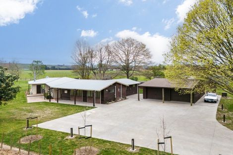 Photo of property in 361 Swamp Road, Fernhill, Napier, 4183