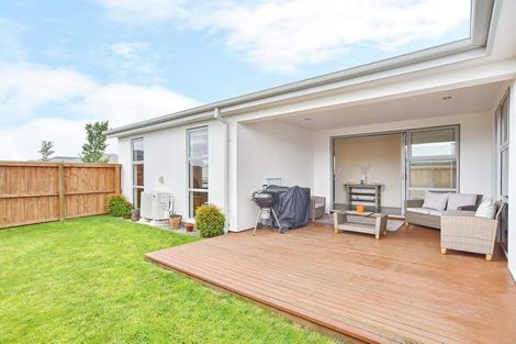 Photo of property in 13 Winsloe Street, Pegasus, 7612