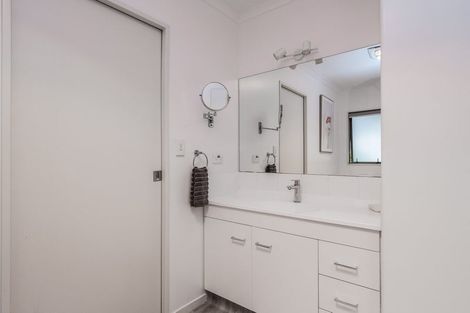 Photo of property in 285 Vaughan Road, Owhata, Rotorua, 3010