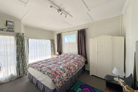 Photo of property in 42 Higginson Street, Otane, 4202