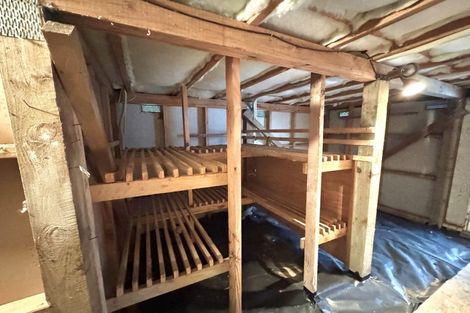 Photo of property in 22 Kingsclere Place, Goodwood Heights, Auckland, 2105