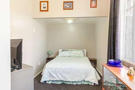 Photo of property in 55 Wakefield Street, Westport, 7825