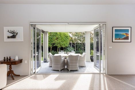 Photo of property in Stapleford Park, 153a Middle Road, Havelock North, 4130