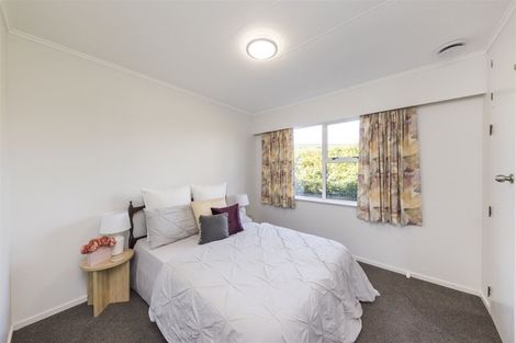 Photo of property in 35 Abraham Crescent, Milson, Palmerston North, 4414