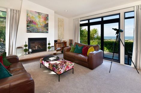 Photo of property in 15 Maire Road, Orewa, 0931