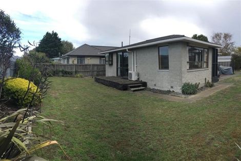 Photo of property in 71 Saint Heliers Crescent, Aranui, Christchurch, 8061