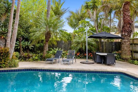 Photo of property in 47 Eban Avenue, Hillcrest, Auckland, 0627