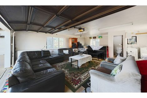 Photo of property in 3 Mclean Avenue, Papatoetoe, Auckland, 2025