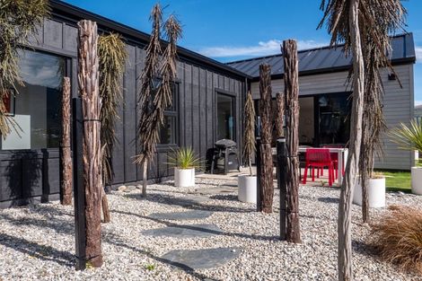 Photo of property in 7 Polperro Court, Jacks Point, Queenstown, 9371