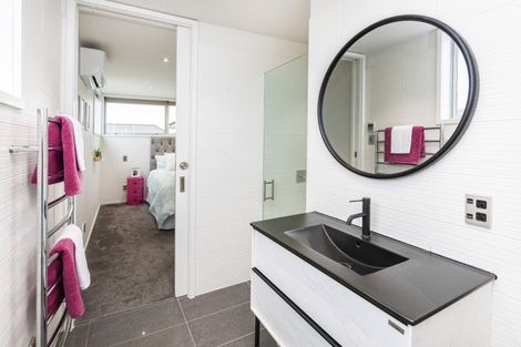 Photo of property in 20 Queens Avenue, Merivale, Christchurch, 8014