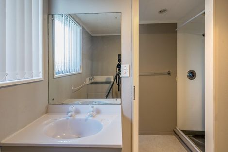 Photo of property in 9 Dawick Street, Foxton Beach, Foxton, 4815