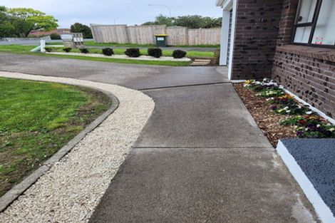 Photo of property in 1/87 Cook Street, Howick, Auckland, 2014