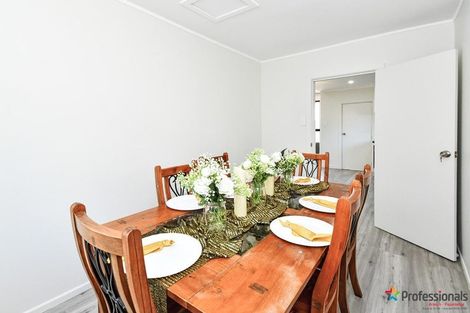 Photo of property in 28 Pah Road, Papatoetoe, Auckland, 2025