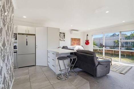 Photo of property in 56d Gonville Avenue, Gonville, Wanganui, 4501