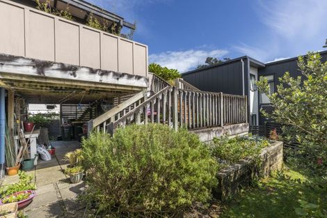 Photo of property in 34 Aubrey Street, New Plymouth, 4310