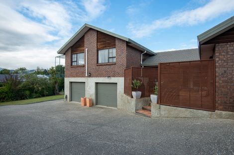 Photo of property in 11 Mcfadden Drive, Mosgiel, 9024