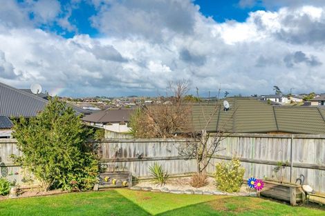 Photo of property in 16 Evergreen Rise, Grandview Heights, Hamilton, 3200