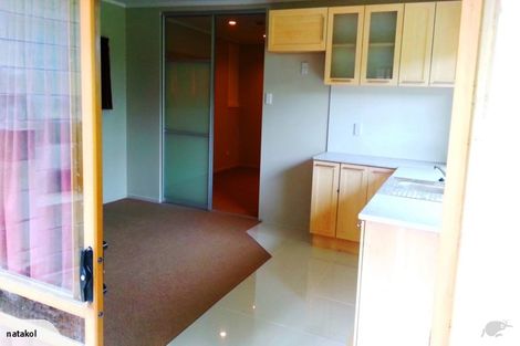 Photo of property in 7 Busbridge Place, Hillcrest, Auckland, 0627